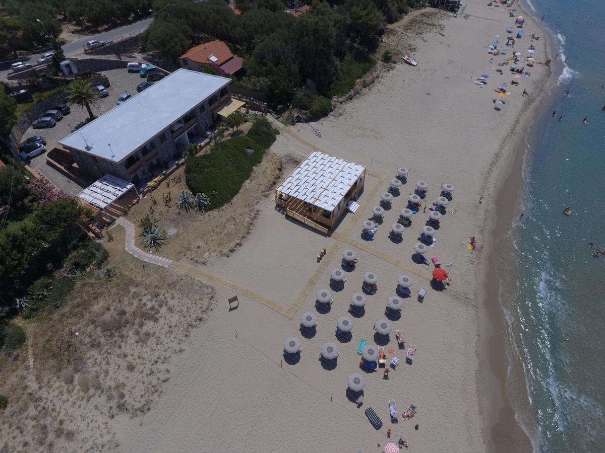 Residence Le Palme - Appartamenti Sul Mare - Spiaggia Tra Palinuro E Caprioli ピショッタ エクステリア 写真