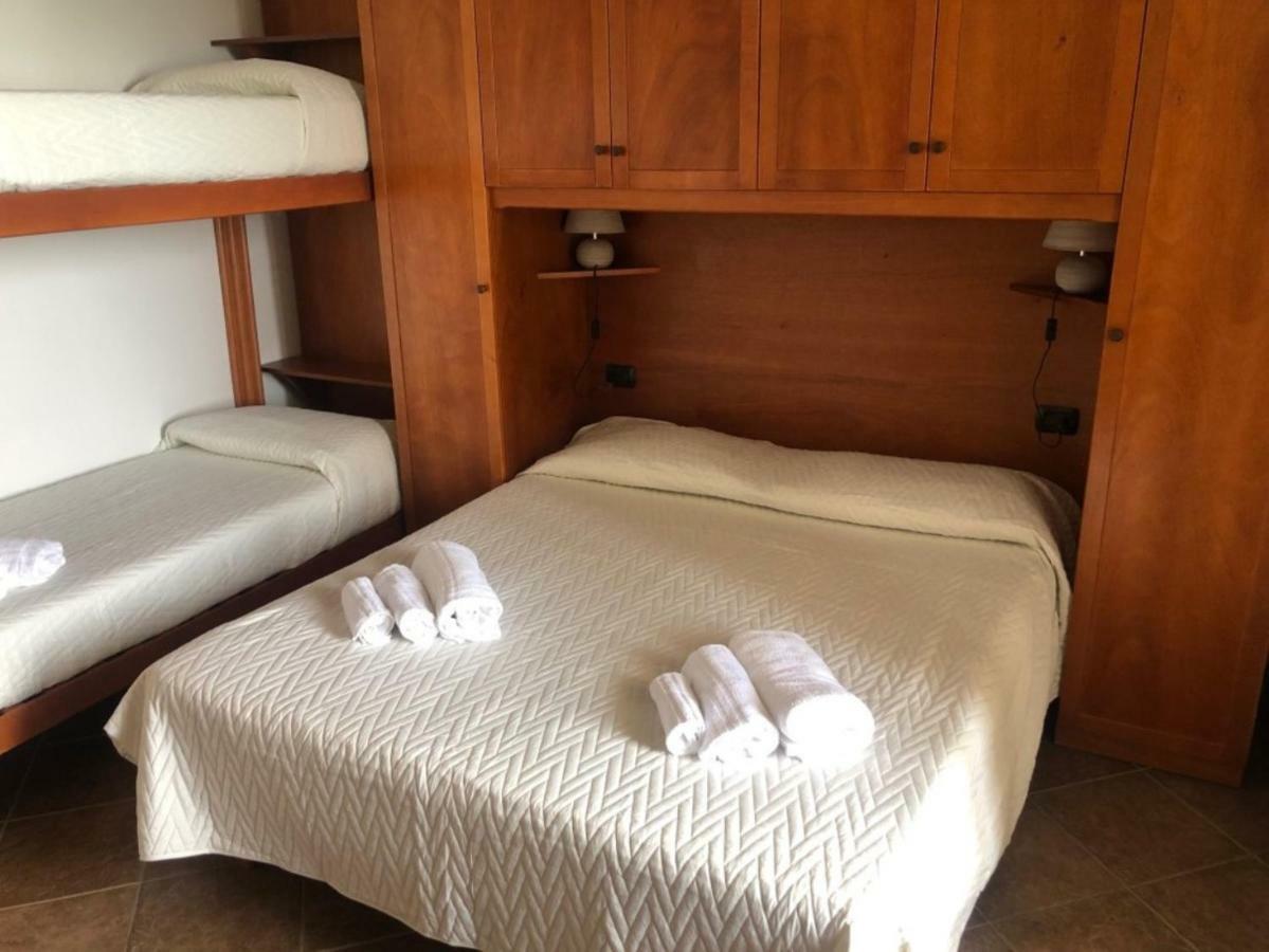 Residence Le Palme - Appartamenti Sul Mare - Spiaggia Tra Palinuro E Caprioli ピショッタ エクステリア 写真